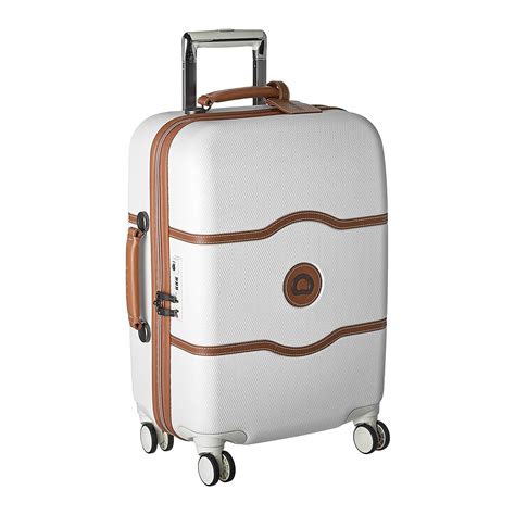 best carry on luggage reviews.